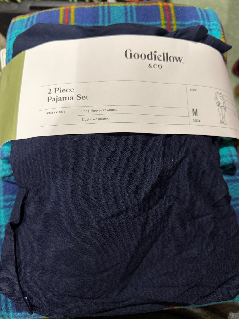 Mens Goodfellow & Co 2 Piece  Long Sleeve Pajama Set  - Med